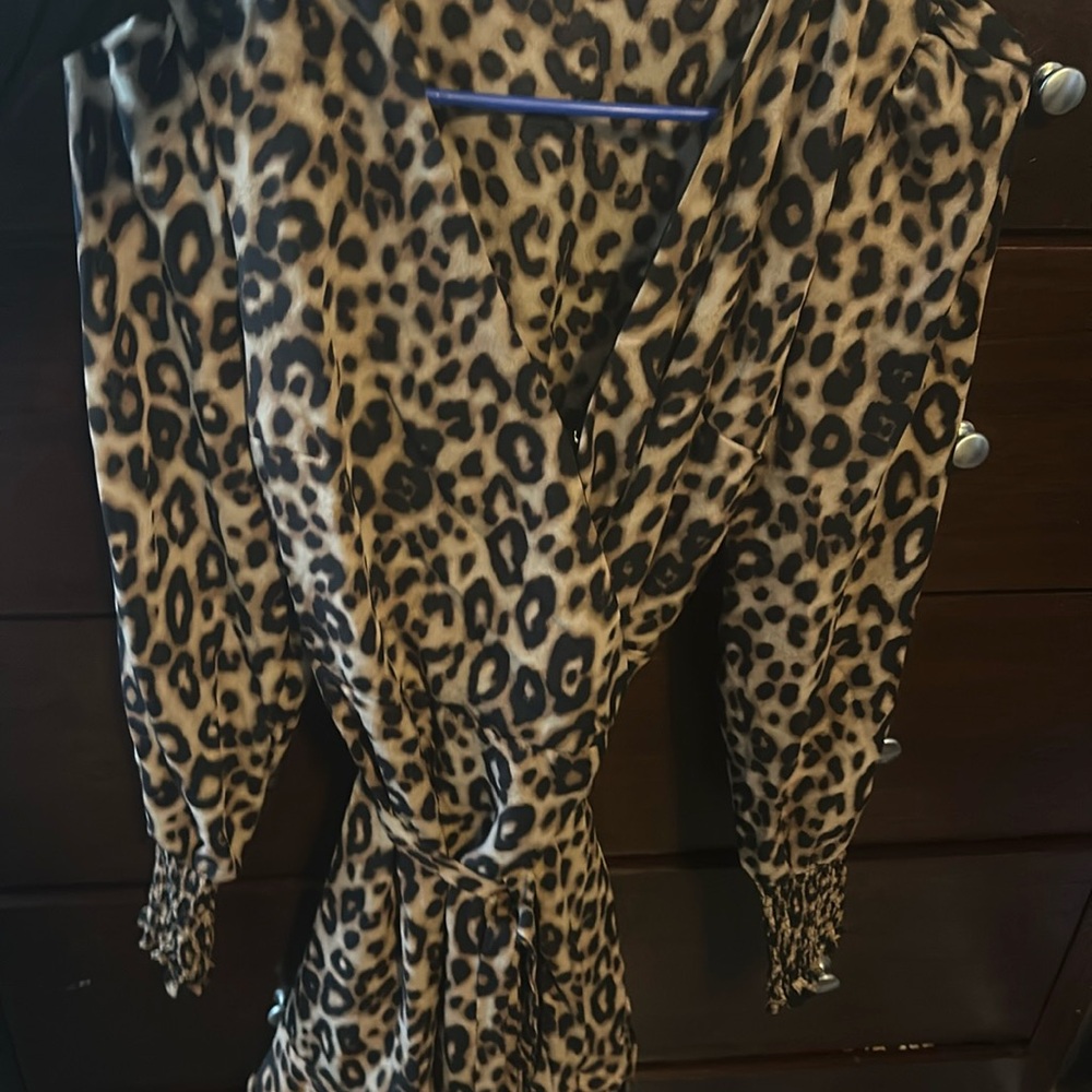 NWOT Mi Ami size small short dress or long shirt